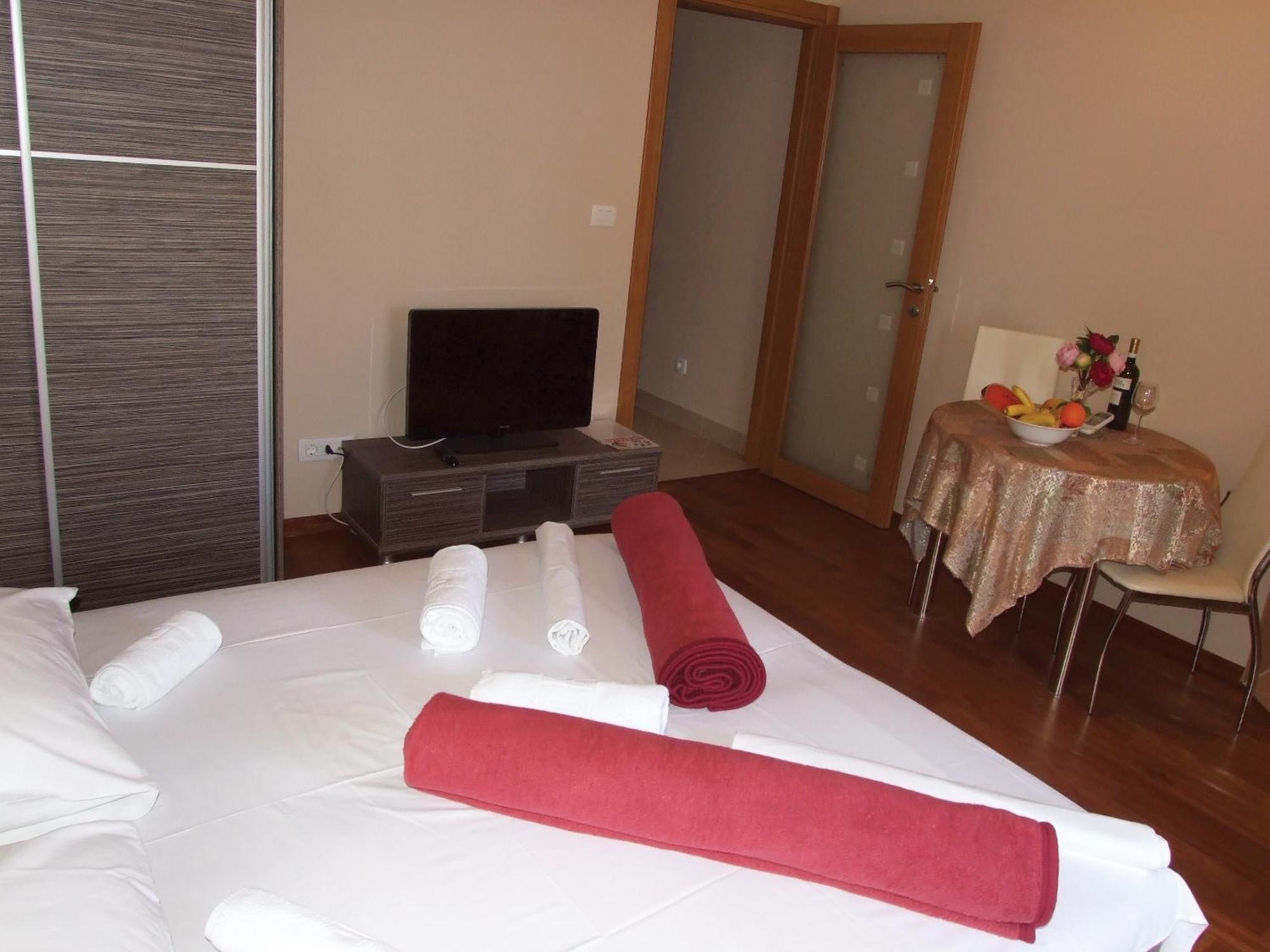 Apartments Oaza 2 Petrovac Quarto foto