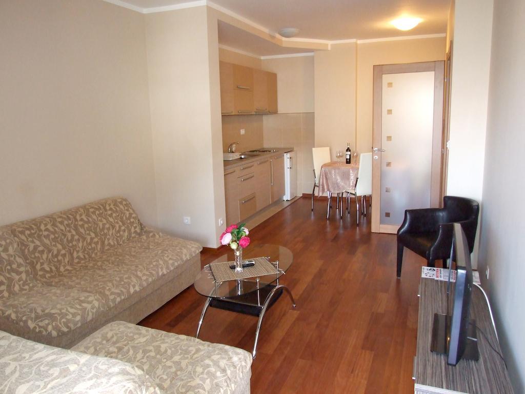 Apartments Oaza 2 Petrovac Quarto foto