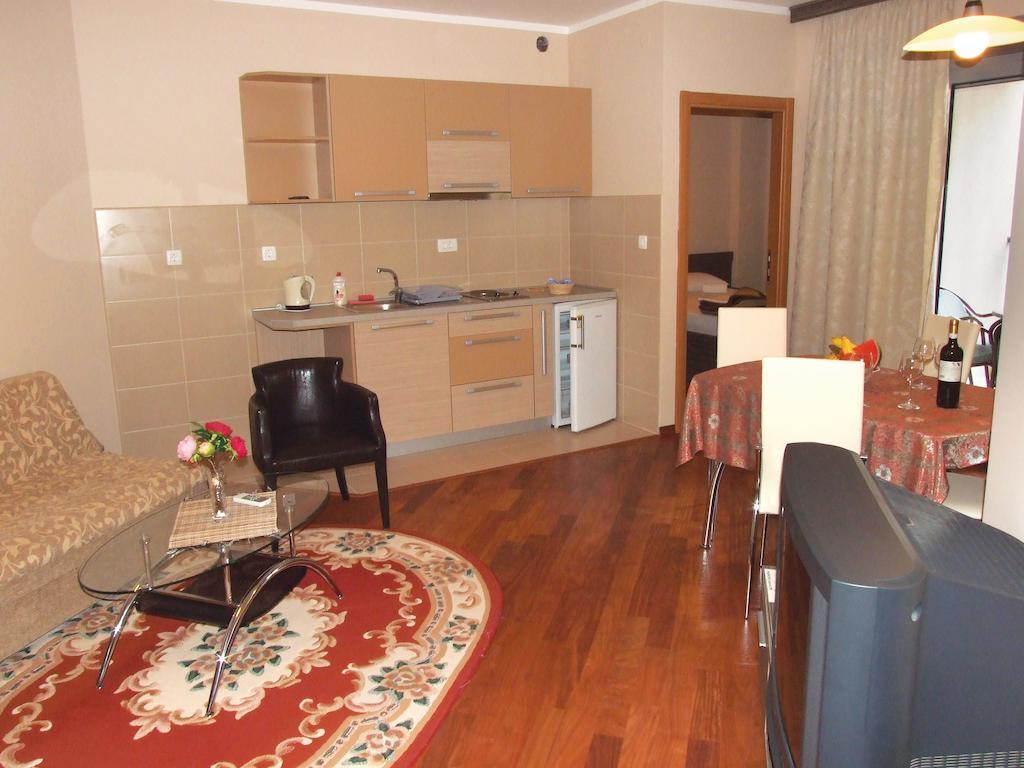 Apartments Oaza 2 Petrovac Quarto foto